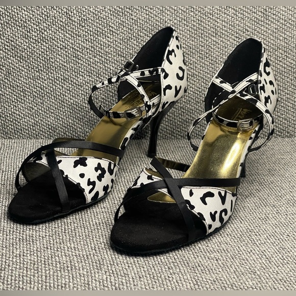 Black and White Dalmatian Print Heels with Stiletto - Picture 1 of 16